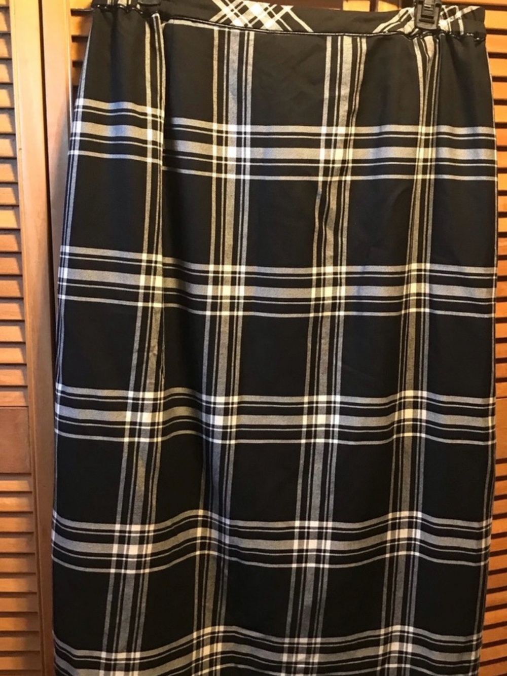 Liz Claiborne Woman Black & White Plaid Wrap Skirt